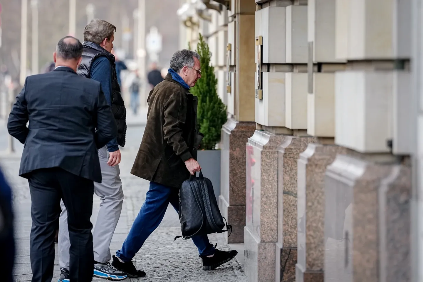 US envoys arrive in Berlin for another round of Ukraine peace talks