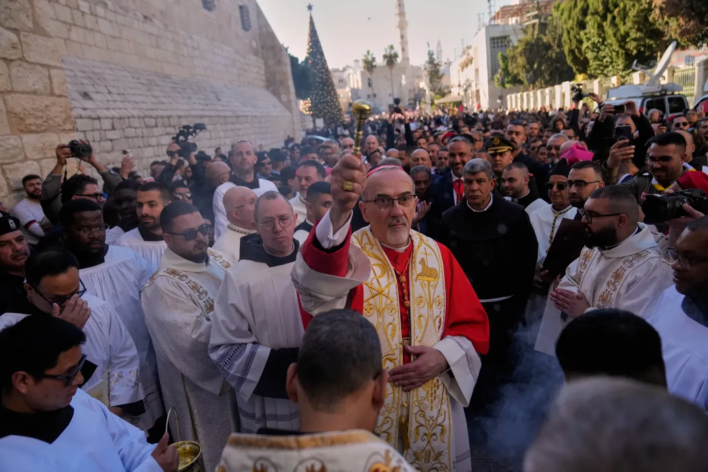 Thousands flock to Bethlehem to revive Christmas spirit after 2 years of war in Gaza