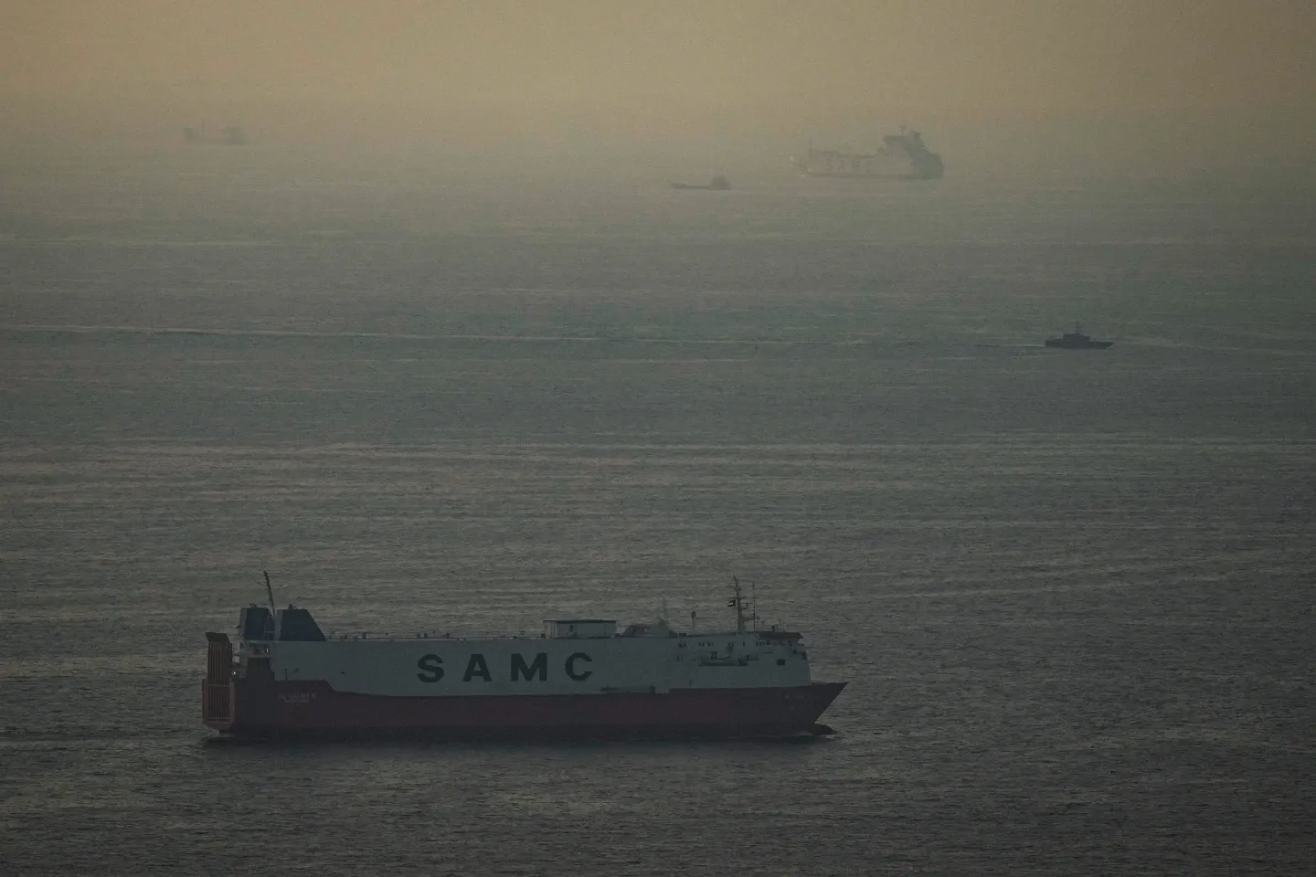 Iran starts to formalize its chokehold on the Strait of Hormuz with a ‘toll booth’ regime