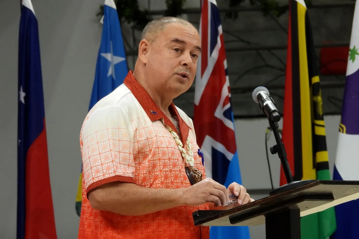 New Zealand and Cook Islands sign a defense pact, easing tensions over a China deal