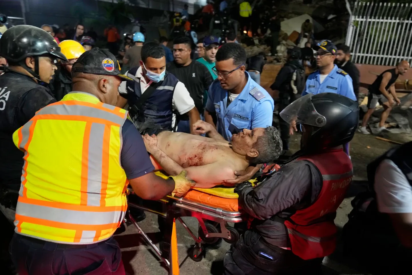 Venezuela reeling after powerful twin earthquakes kill at least 32 people as promises of aid pour in