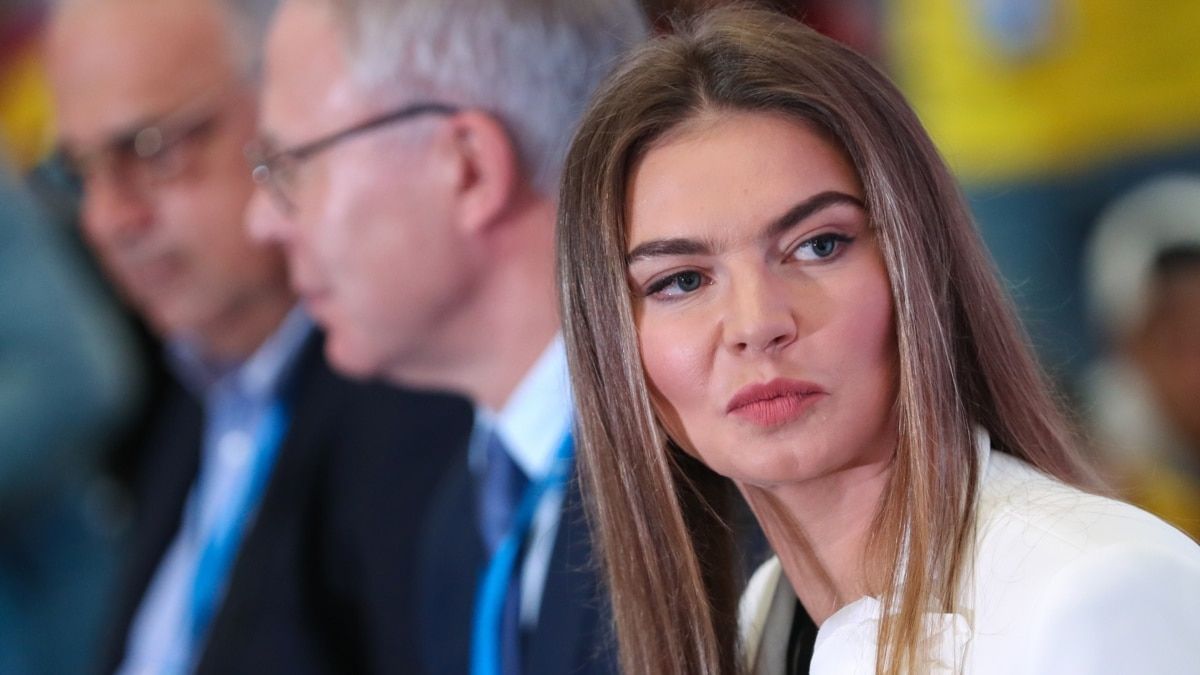 Япония расширила санкционные списки против России. В них попали родственники Кадырова и Шойгу, Кабаева и Симоньян