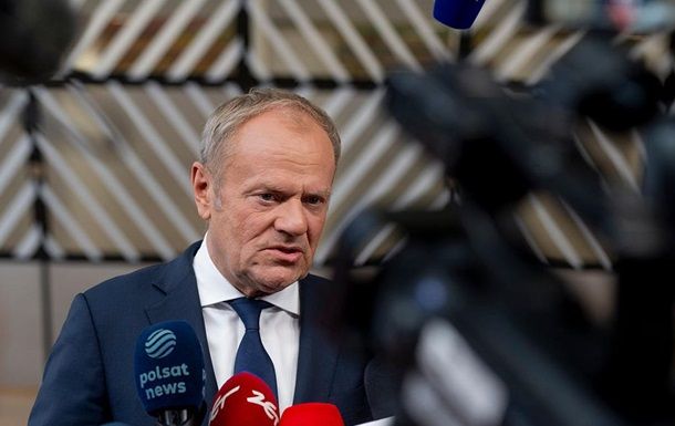 Реакция Туска на отзыв польской награды у Зеленского