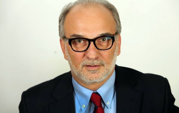 Польские чиновники возвращают награды Навроцкому из-за украинской солидарности