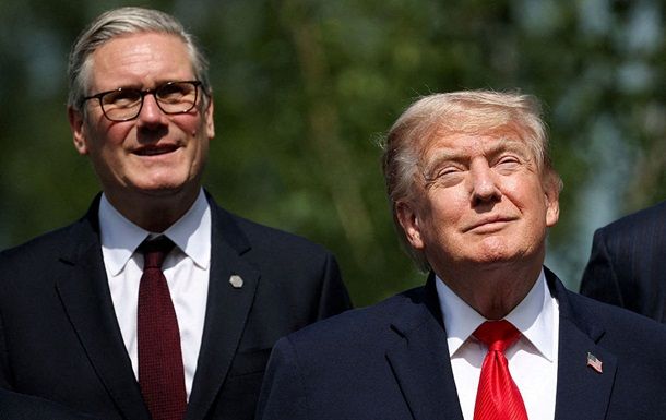 Трамп прогнозирует отставку Стармера после поражений в ключевых сферах