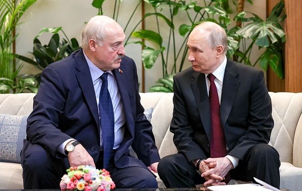 Александр Лукашенко приехал к Владимиру Путину в день завершения ультиматума Зеленского