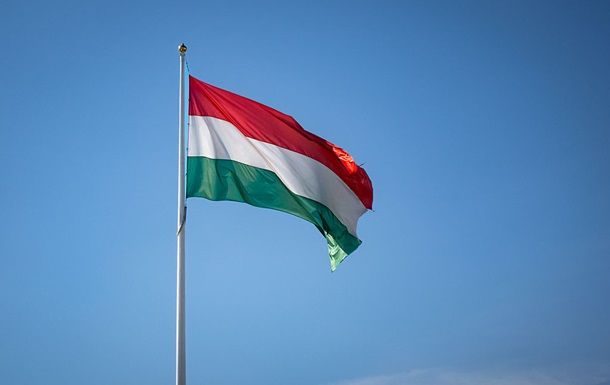 Венгрия приостановила выдачу шенгенских виз в ряде городов России