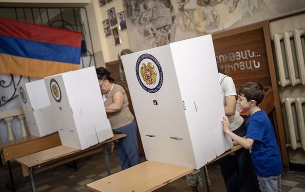 КС Армении утвердил результаты выборов в парламент