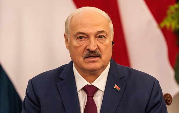 Лукашенко подтвердил отказ Беларуси отправлять войска в Украину