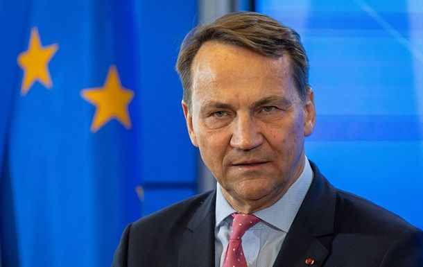 Радослав Сикорский предупредил о рисках провокаций со стороны РФ