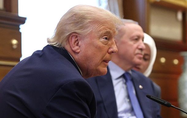 Трамп сообщил о намерениях Зеленского и Путина заключить договорённость
