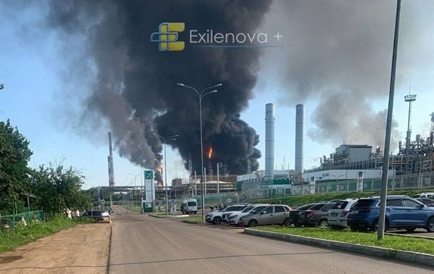 Атака дронов затронула важные НПЗ и химические комплексы Татарстана