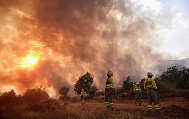 Лесные пожары охватили Европу из-за экстремальной погоды