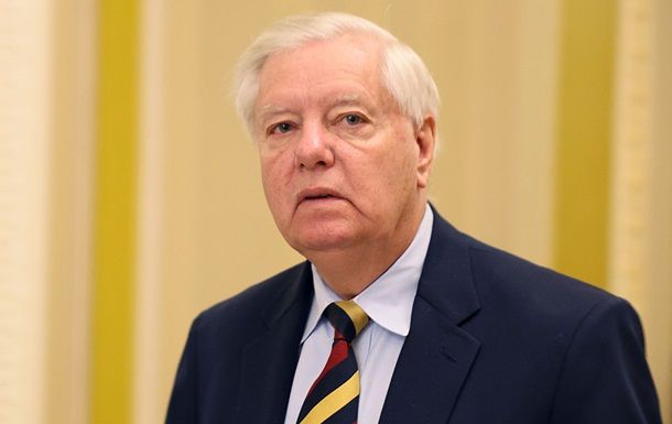 Сенатор Линдси Грэм скончался внезапно в возрасте 71 года
