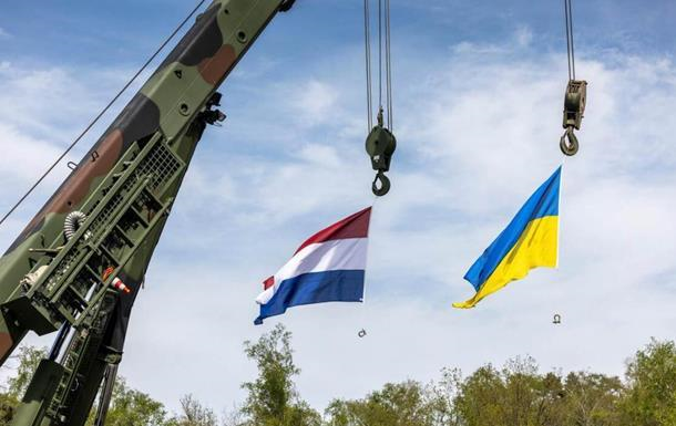 Нидерланды призывают к росту производства боеприпасов ПВО для Украины