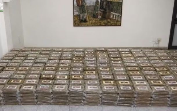 Полиция Италии изъяла почти 800 кг высокочистого кокаина в порту
