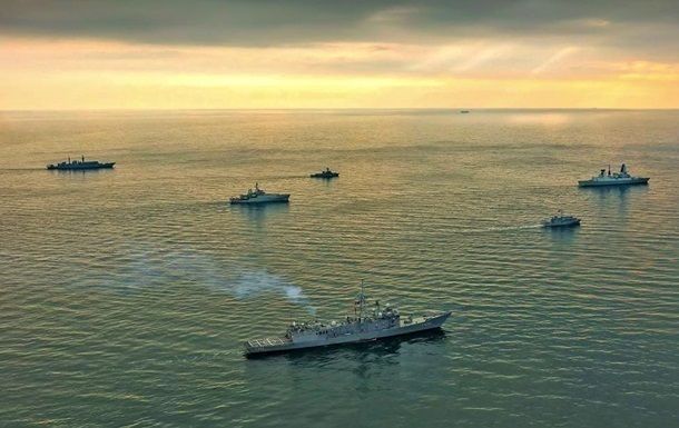 Россия предупредила о риске для судов в Черном море