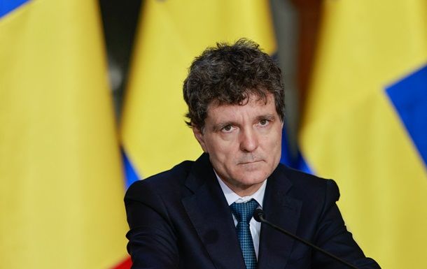 Делегация Румынии прибыла в США для переговоров по вопросам безопасности