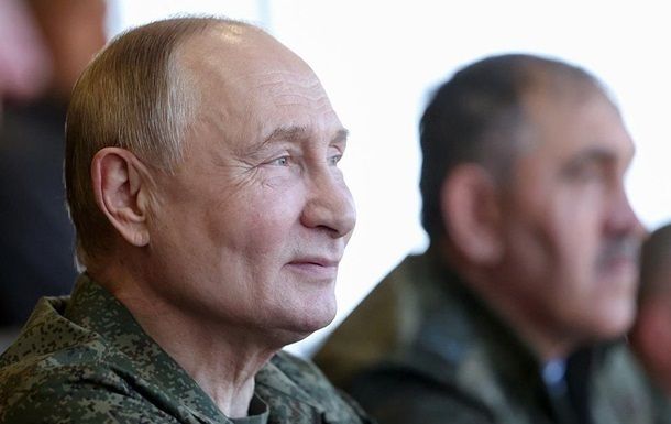 Диктатор Путин назначил новых командиров подразделений агрессора в Украине
