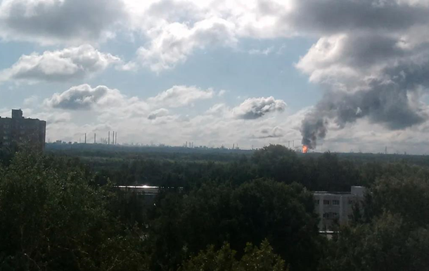 Атака дронов на промышленность Нижнекамска в Татарстане привела к 12 погибшим