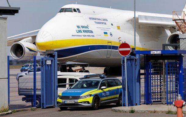 Дрон у самолета в Лейпциге поставил аэропорт на грань аварии