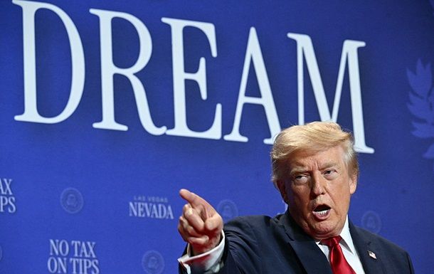 Трамп предупредил Иран о "уничтожении" за новую эскалацию