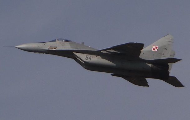 Отказ тормозов у МиГ-29 при посадке в польском Мальборке