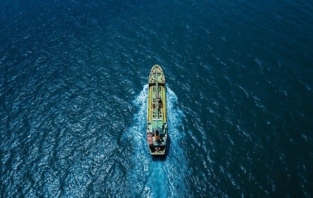 Танкер ADNOC подвергся нападению в Ормузском проливе 14 августа