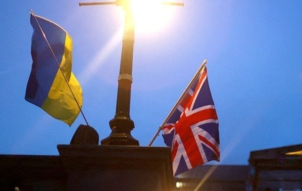 Лондон заявляет о неуклонной поддержке Киева после угроз Москвы