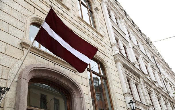 Арест трех лиц в Латвии по делу о пожаре на эстонском оборонном предприятии