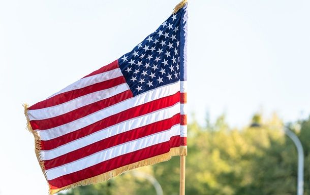 OFAC включил 10 лиц в санкции за финансирование Хезболлы