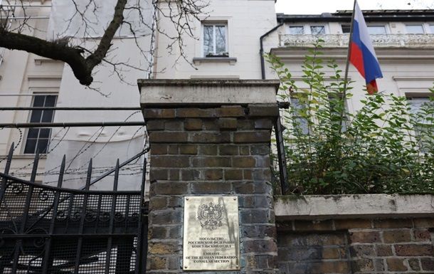 Россия отозвала представителя из Великобритании на фоне обострения отношений
