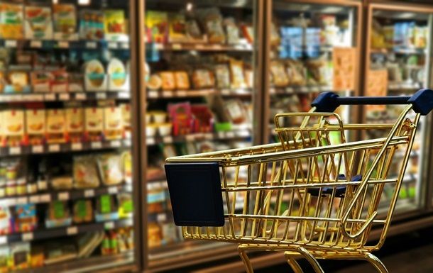 Годовая инфляция в Крыму почти в три раза выше средней по РФ и резкий рост цен на бензин
