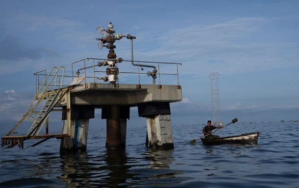 США обсуждают приобретение части месторождений Венесуэлы объемом 90 млрд баррелей