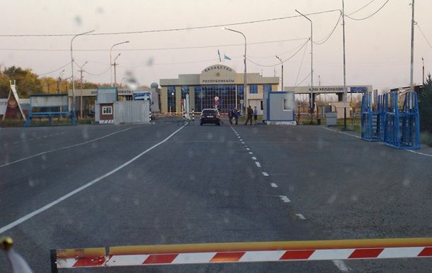 В Казахстане вводится платное разрешение на въезд для россиян и реакция в РФ