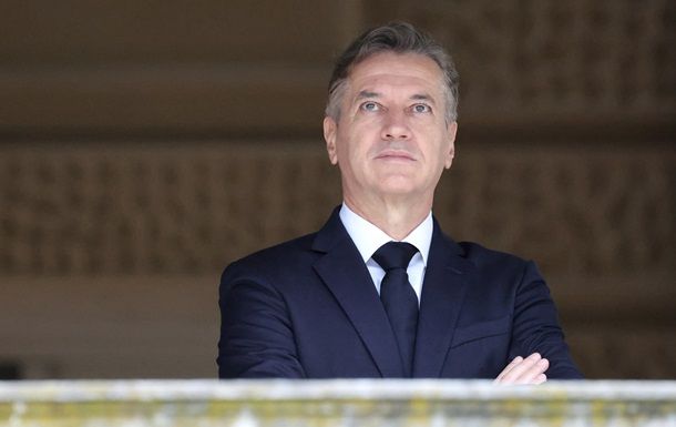 Словенский парламент инициировал уголовное дело против экс-премьера Голоба