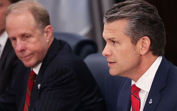 Белый дом изучал преемников заместителя главы Пентагона Стива Файнберга