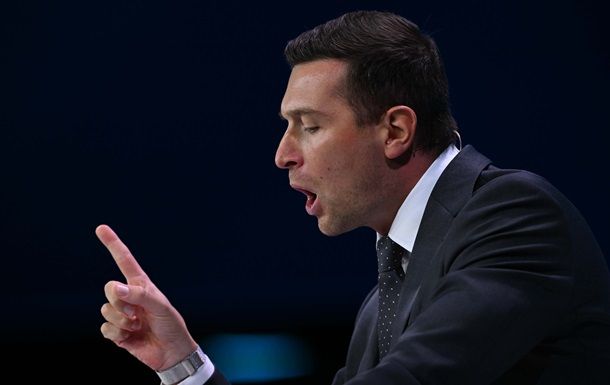 Лидер Национального объединения Франции требует оплаты за поддержку Киева