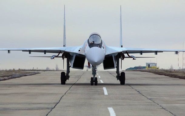Два истребителя Су-35С могли встретиться в небе над Курской областью