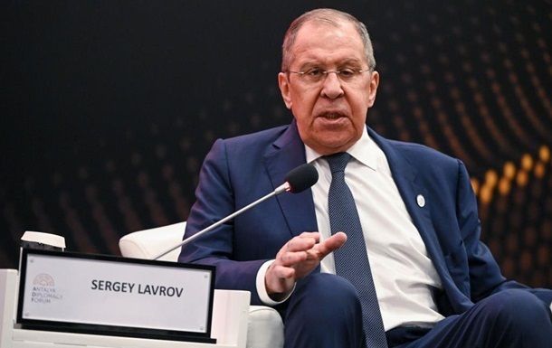 Семья Лаврова получила паспорт Объединенных Арабских Эмиратов за заслуги