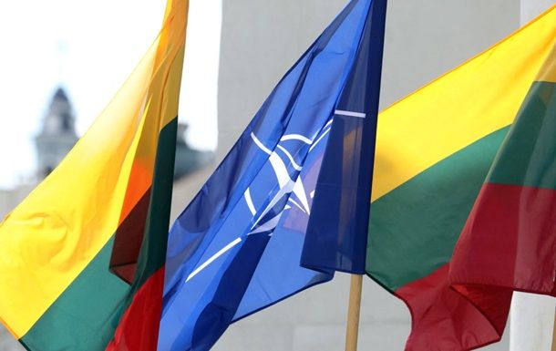 Парламент Литвы поддержал снятие ограничения на ядерное оружие