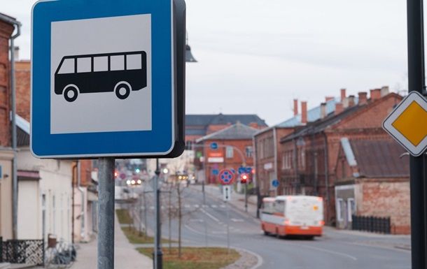 Латвийские перевозчики объявили забастовку: что будет с рейсами