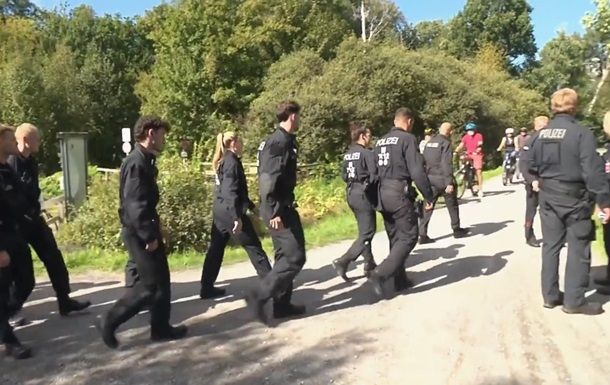 В ФРГ дрон разбился возле военной авиабазы: идет масштабная операция