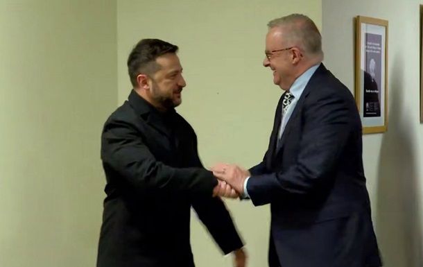 Зеленский договорился с Албанезе о новой поддержке