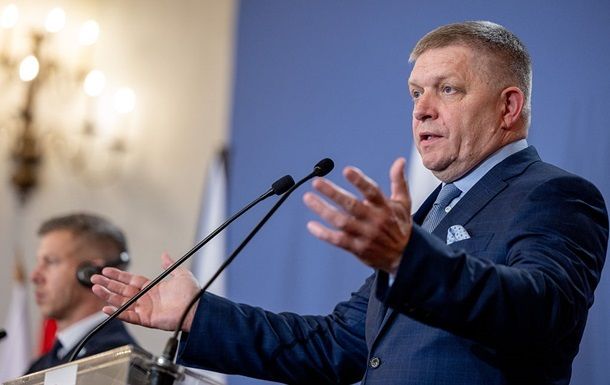 Конфликт в коалиции: в Словакии большинство правительства Фицо под угрозой
