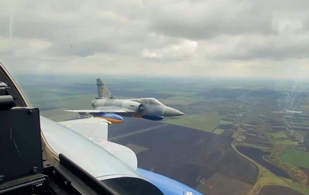 Украинский Mirage впервые сбил Бандероль из авиапушки