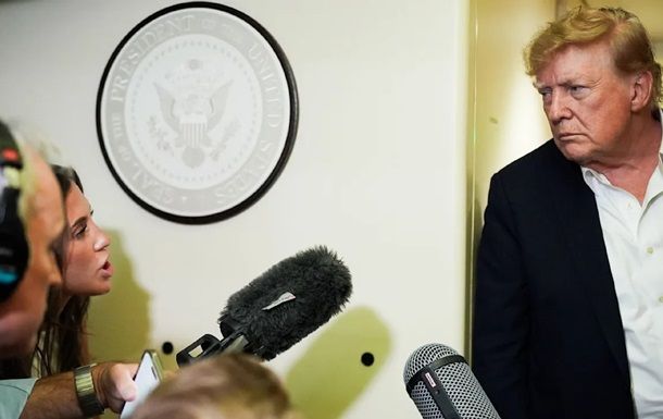 У Трампа новая пресс-секретарь: что о ней известно