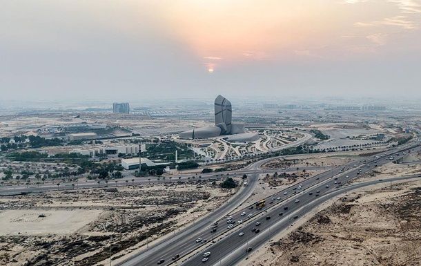 Атака хуситов на штаб-квартиру Saudi Aramco: СМИ узнали подробности