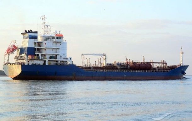 В водах Румынии дрон ударил по танкеру YARA J