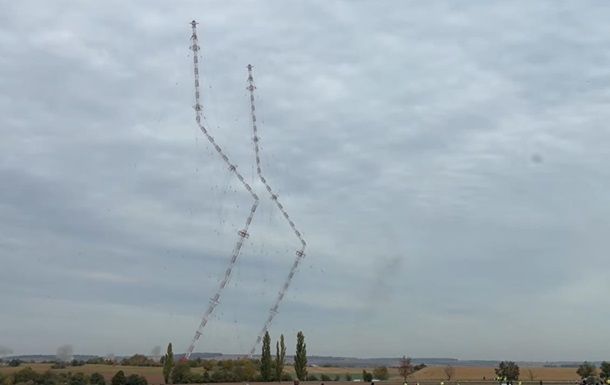 В Чехии взорвали самое высокое сооружение